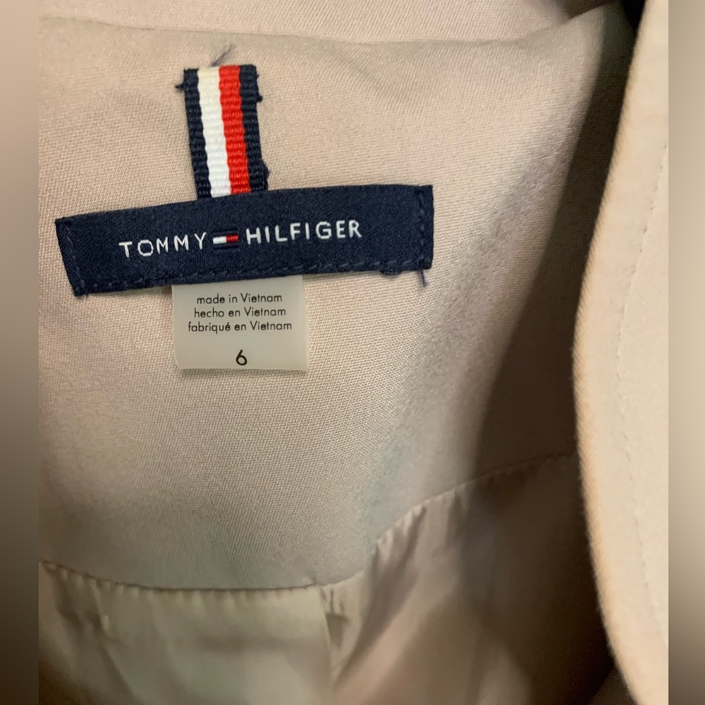 Tommy Hilfiger size 5 Blazer